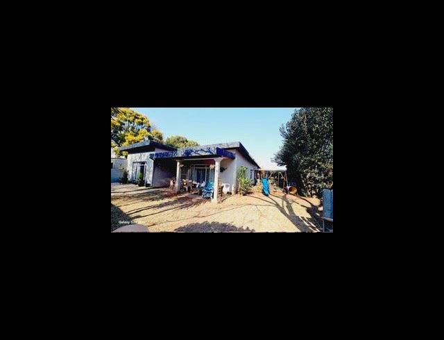 4 BEDROOM HOUSE FOR SALE IN VERWOERDPARK